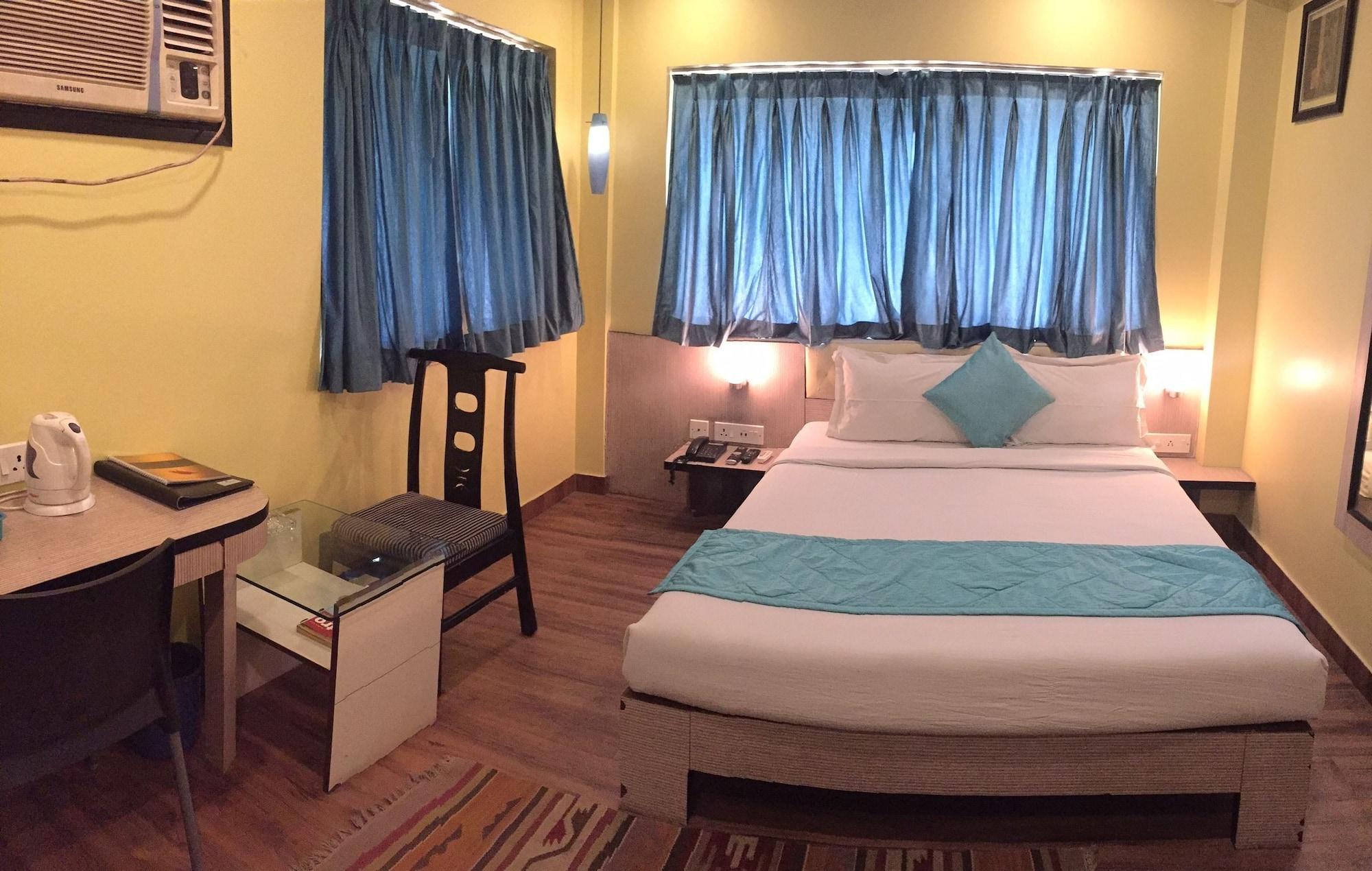 Hotel Crestwood Kolkata Luaran gambar