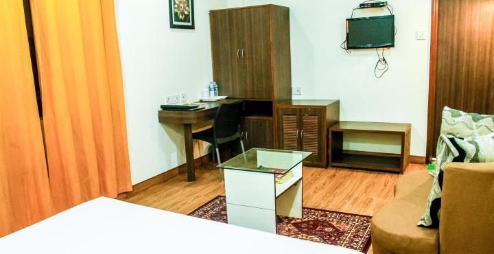 Hotel Crestwood Kolkata Luaran gambar