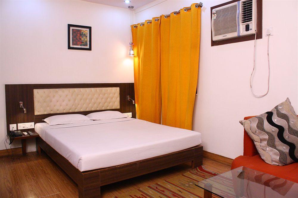 Hotel Crestwood Kolkata Luaran gambar