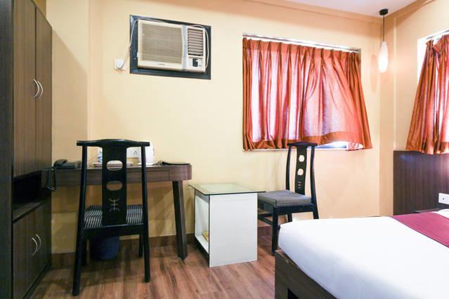 Hotel Crestwood Kolkata Luaran gambar
